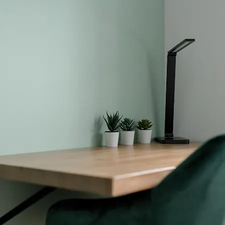 Spacious With Parking & Balcony In By Renters Apartment