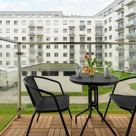 Spacious With Parking & Balcony In By Renters Poznan